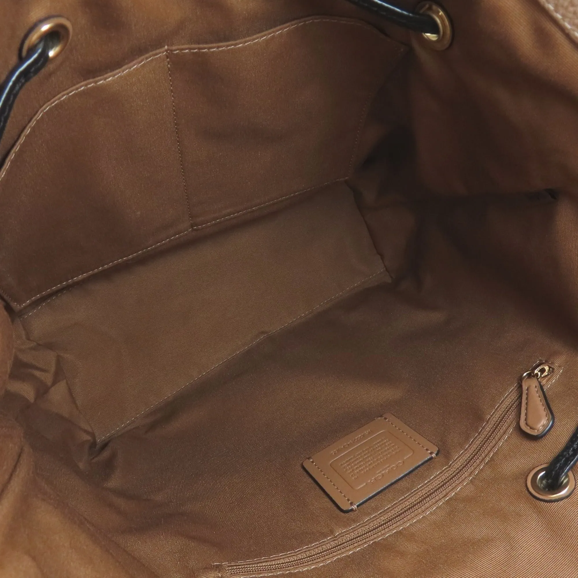 Coach  Leather Tote Bag (Pre-Owned)