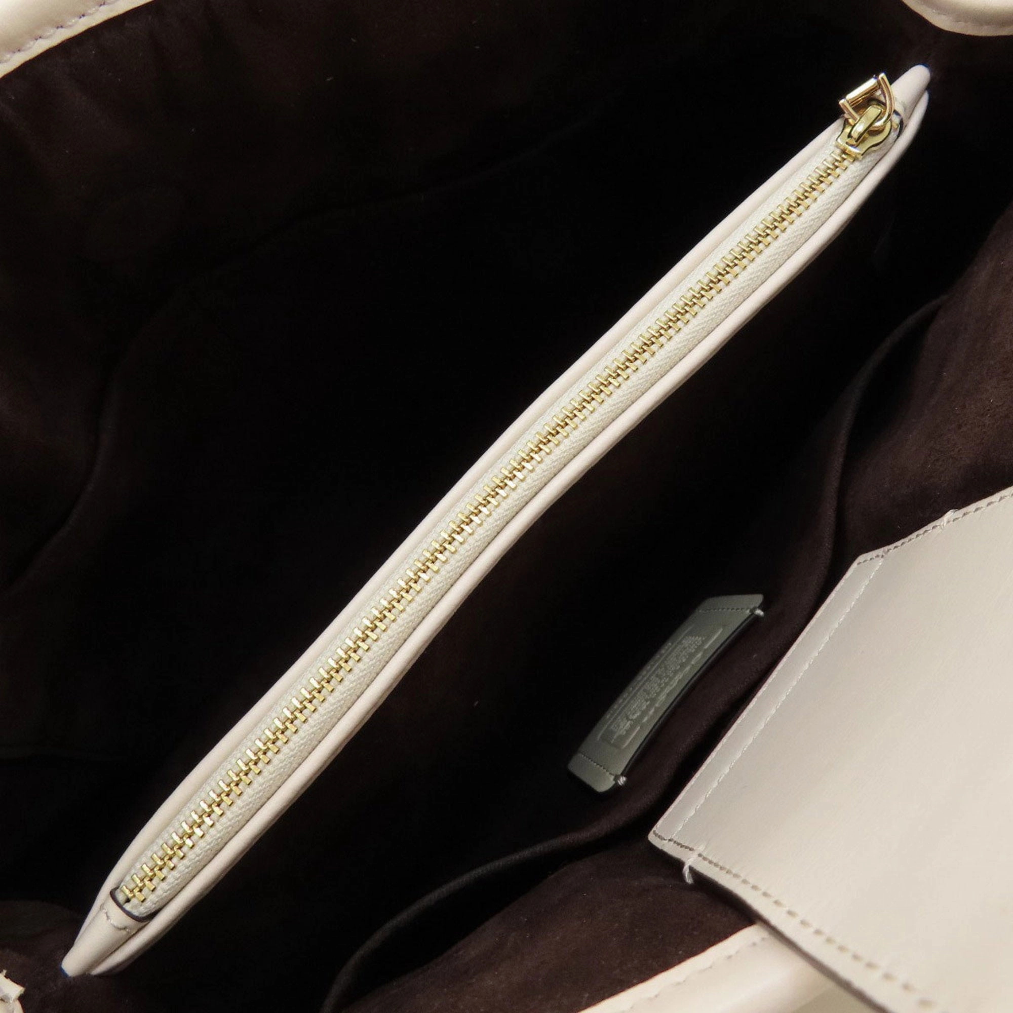 Coach Signature  Signature Line Handbag (Pre-Owned)