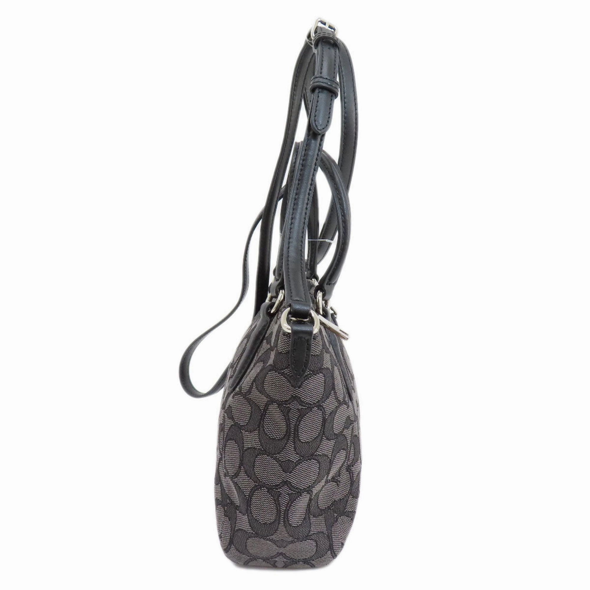 Coach Signature  Signature Line Handbag (Pre-Owned)