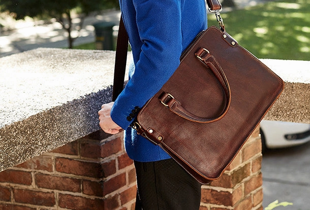Cool Leather mens Briefcase Vintage Business Briefcase laptop Briefcase for Men