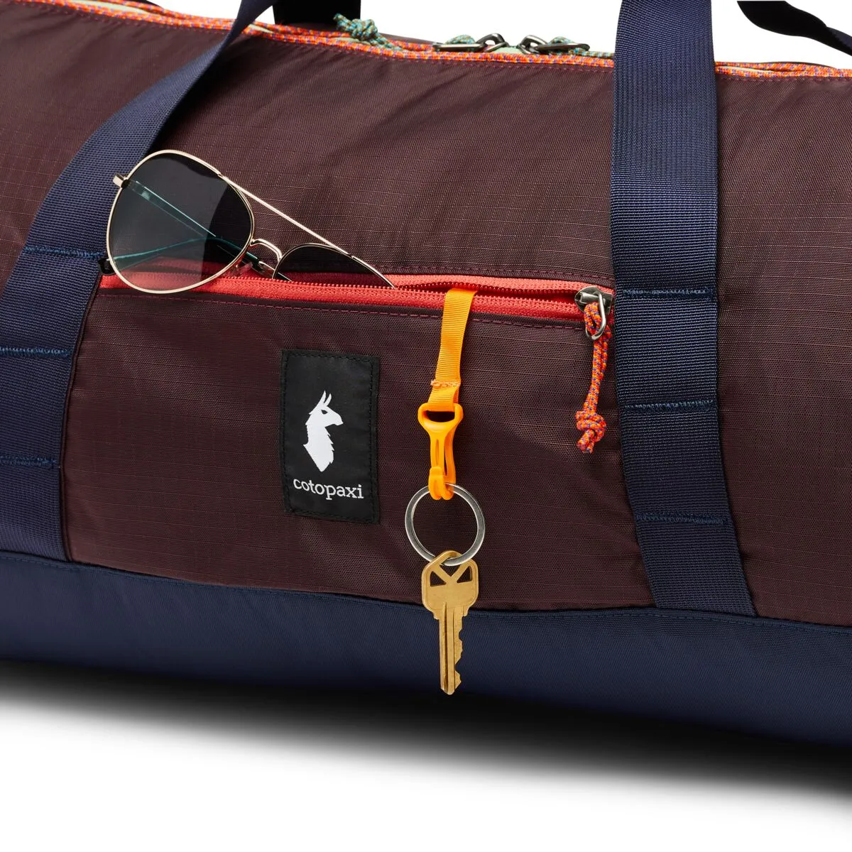 Cotopaxi Ligera 32L Duffel Bag - Cada Dia - Wine