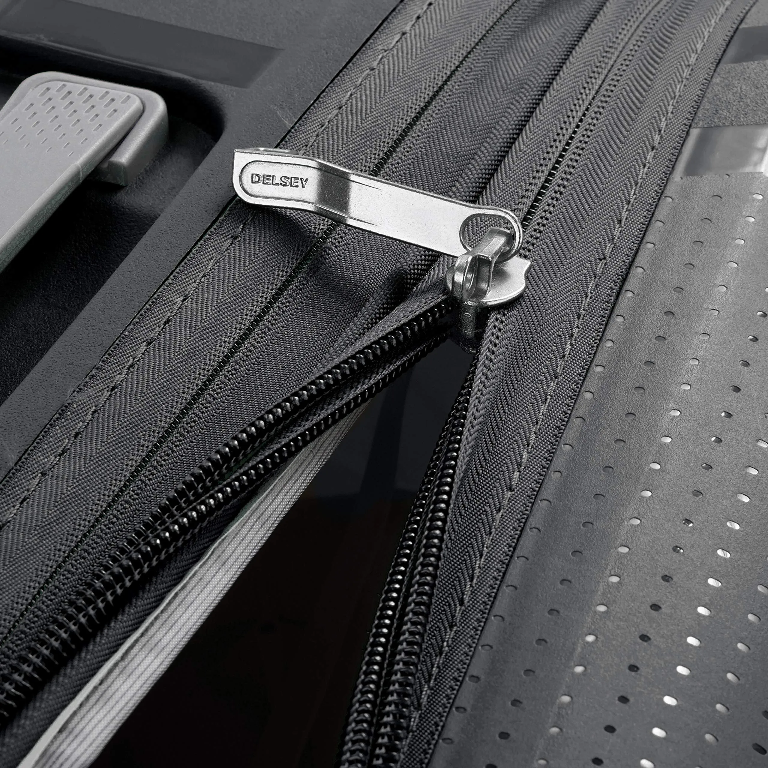 DELSEY Paris Clavel Large Hardside Expandable Luggage with Spinner Wheels