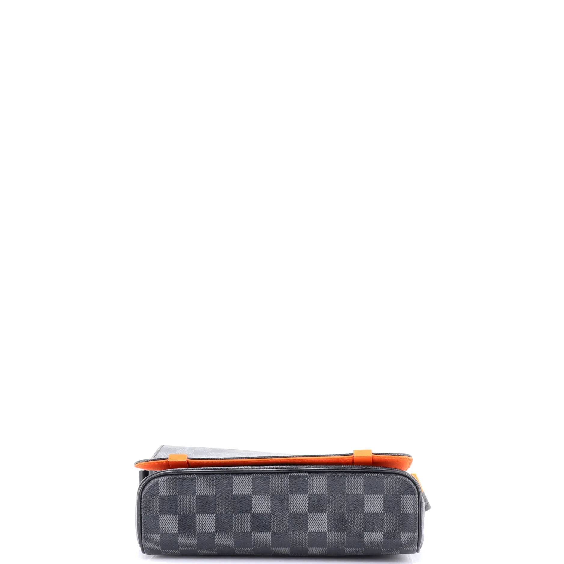 District NM Messenger Bag Damier Graphite PM