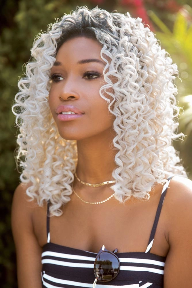 Diva <br>Synthetic Lace Front Wig