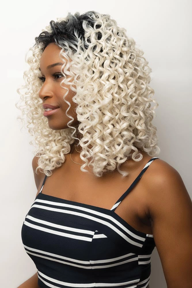 Diva <br>Synthetic Lace Front Wig