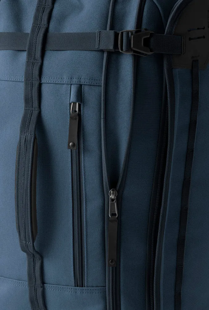 Eagle Creek Gear Warrior XE 30" Check in Luggage