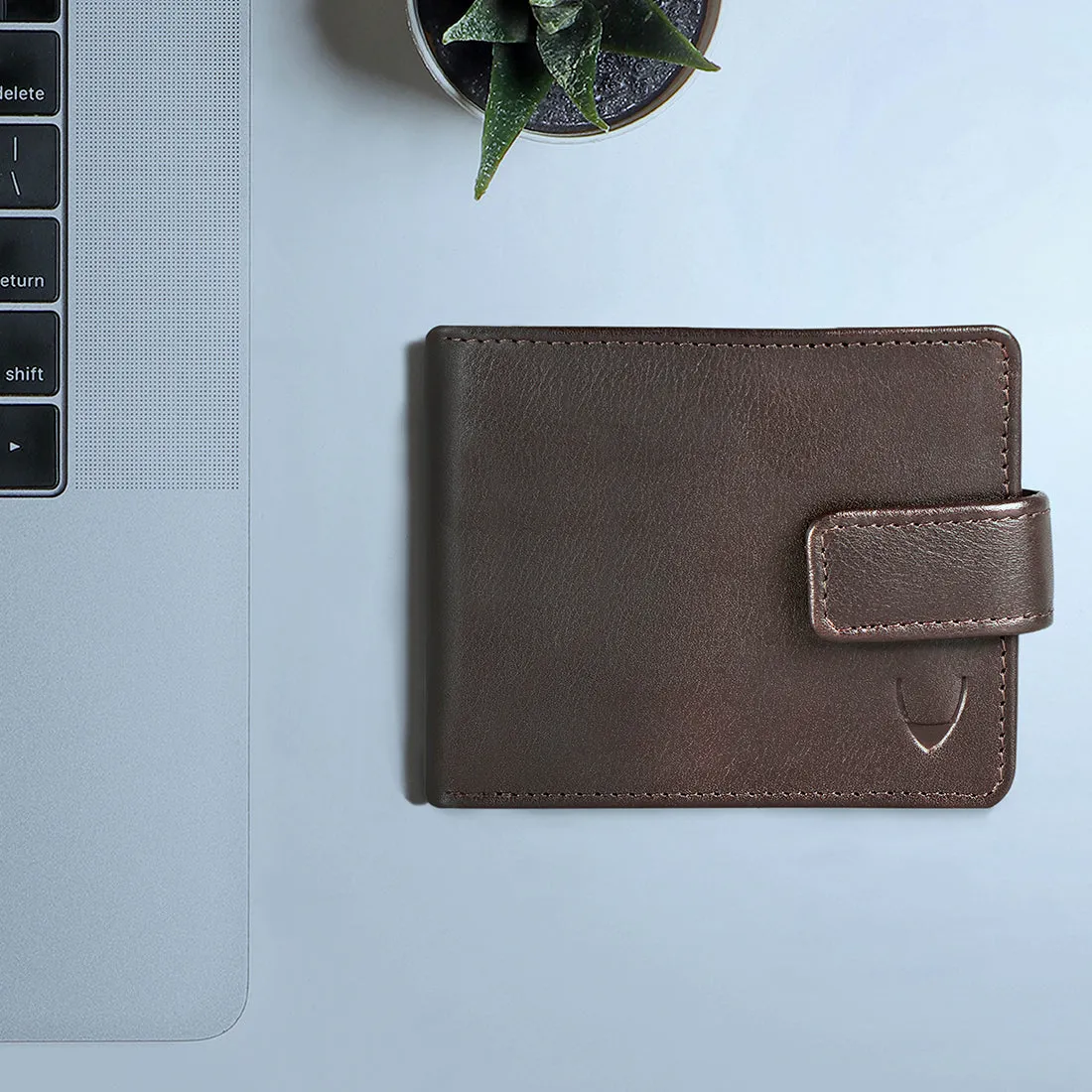 EE 272-010 RF BI-FOLD WALLET