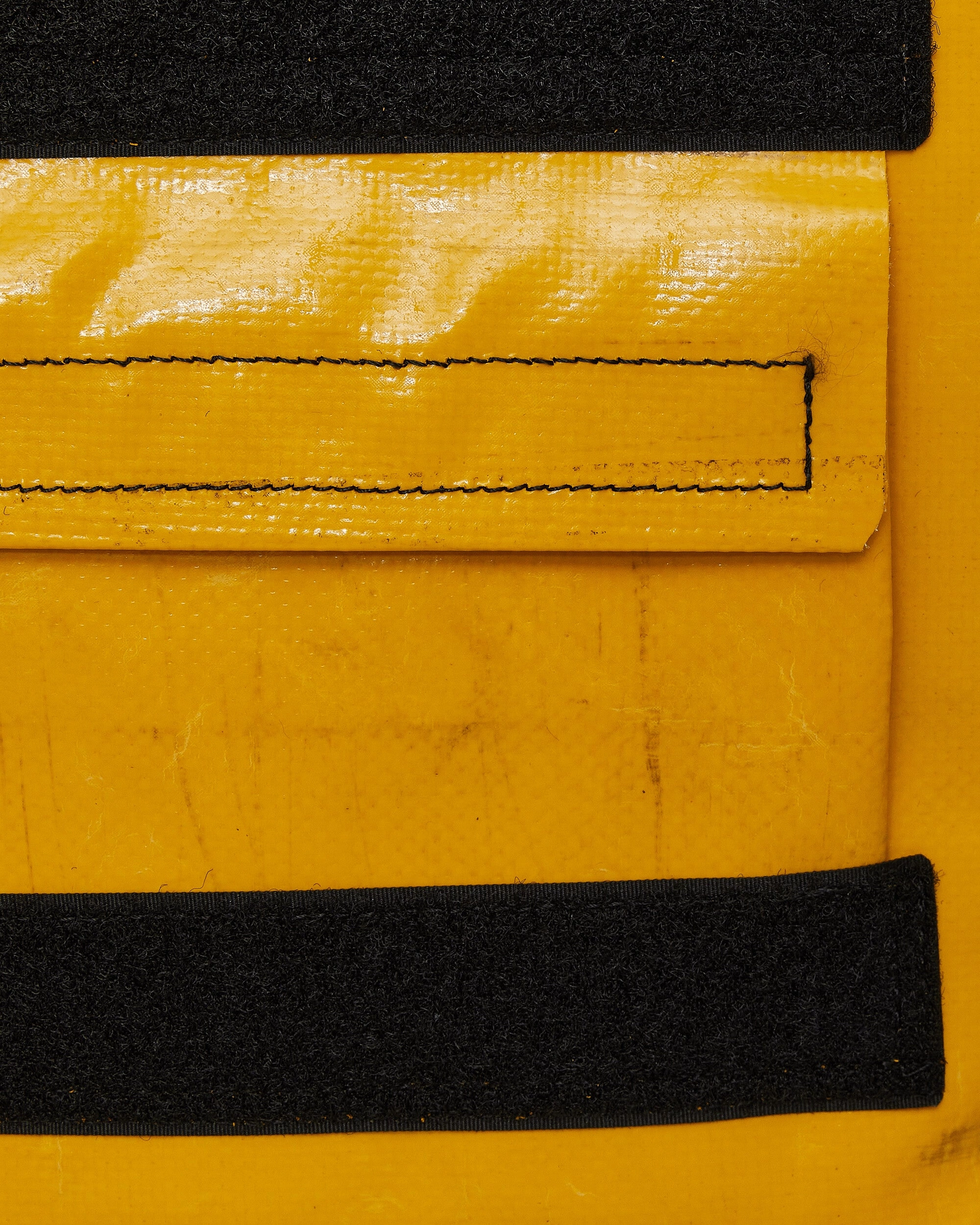F11 Lassie Messenger Bag Yellow