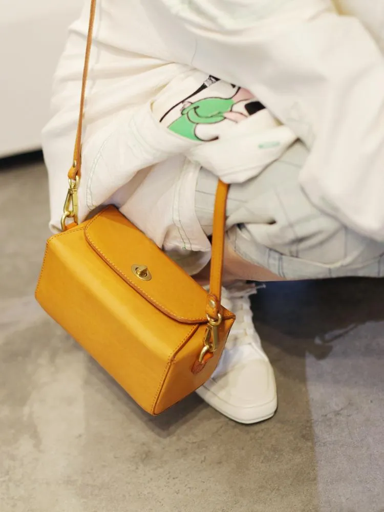 Fashion Womens Tan Leather Mini Cube Shoulder Bag Square Green Crossbody Bag Purse for Girls