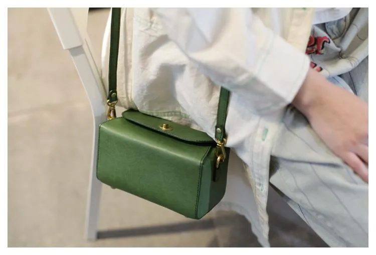 Fashion Womens Tan Leather Mini Cube Shoulder Bag Square Green Crossbody Bag Purse for Girls