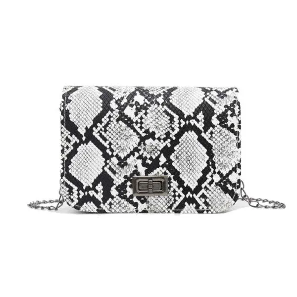 FASHNZFAB Alice Clutch