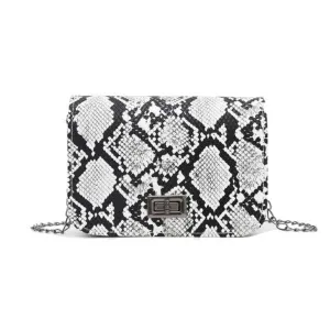 FASHNZFAB Alice Clutch