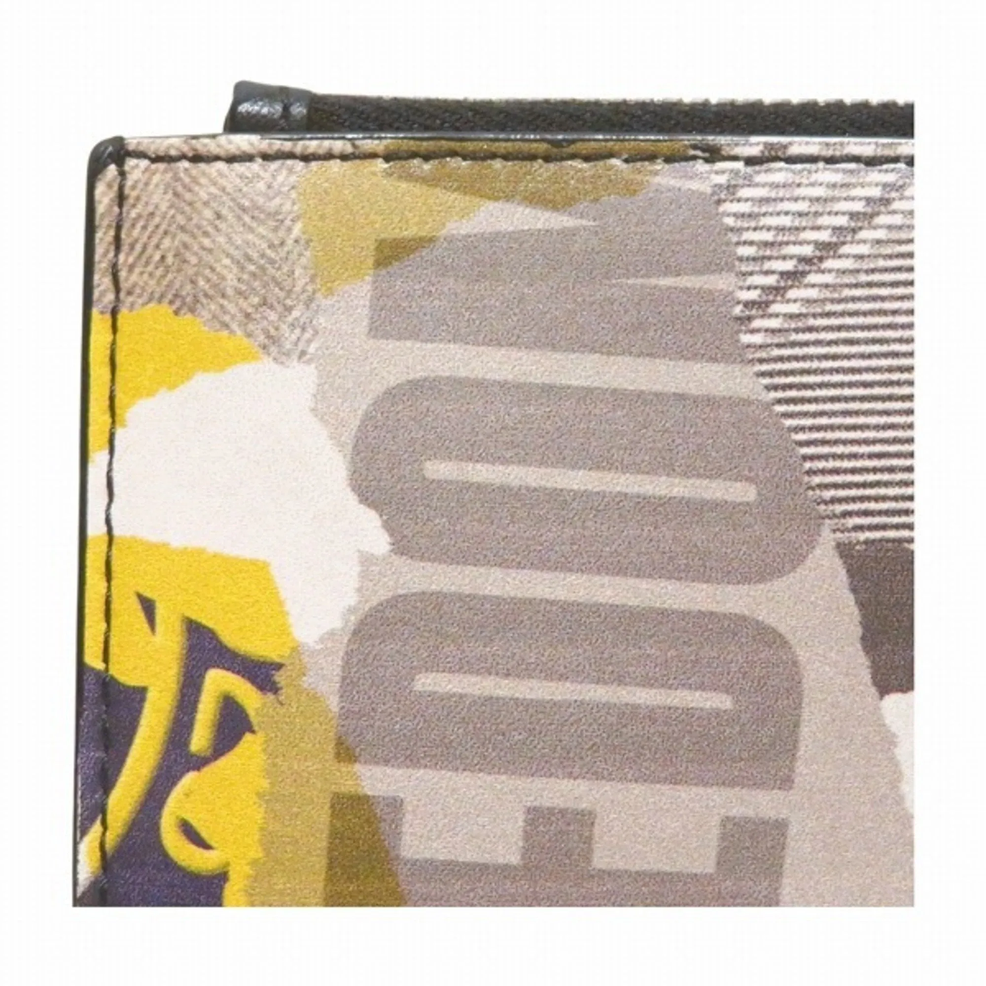Fendi Leather Clutch Bag (Pre-Owned)