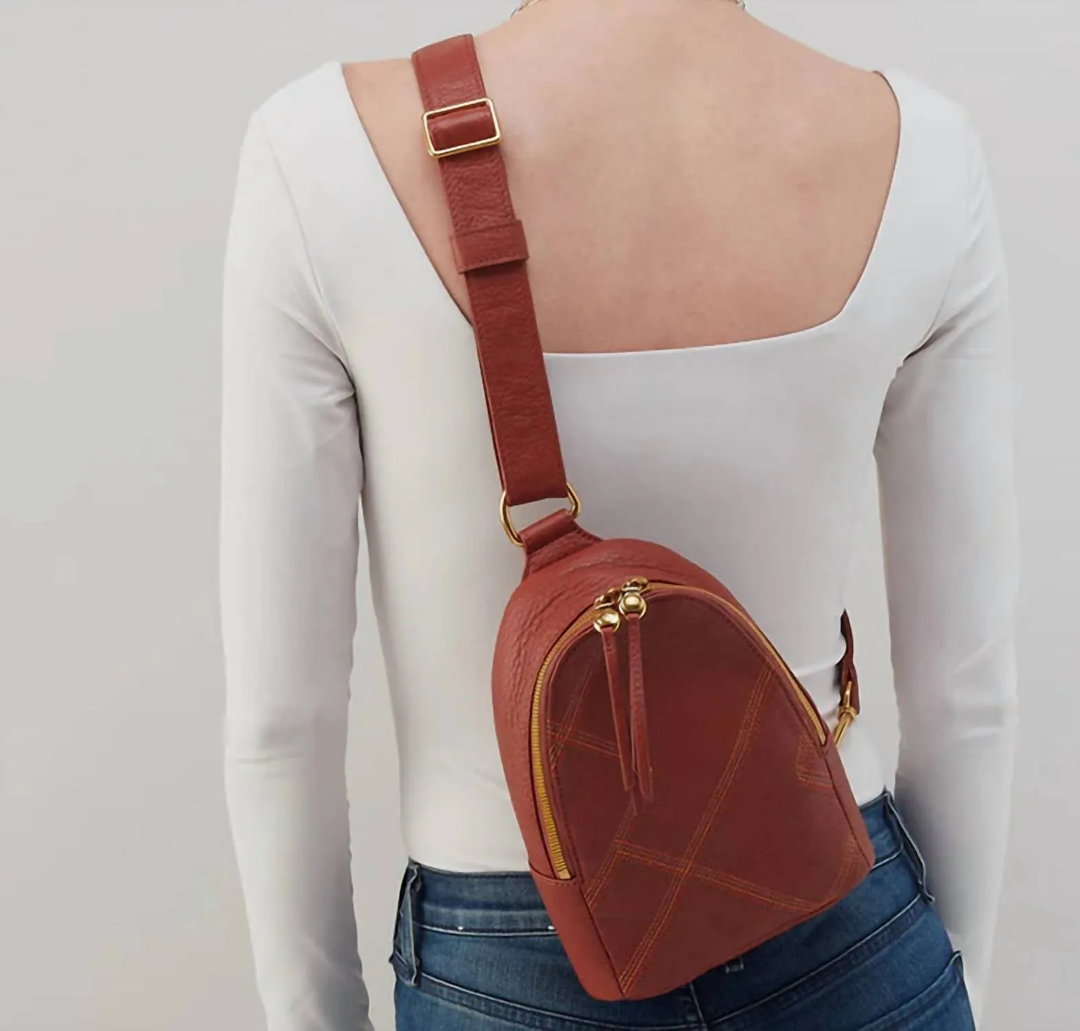 Fern Sling Bag In Rust