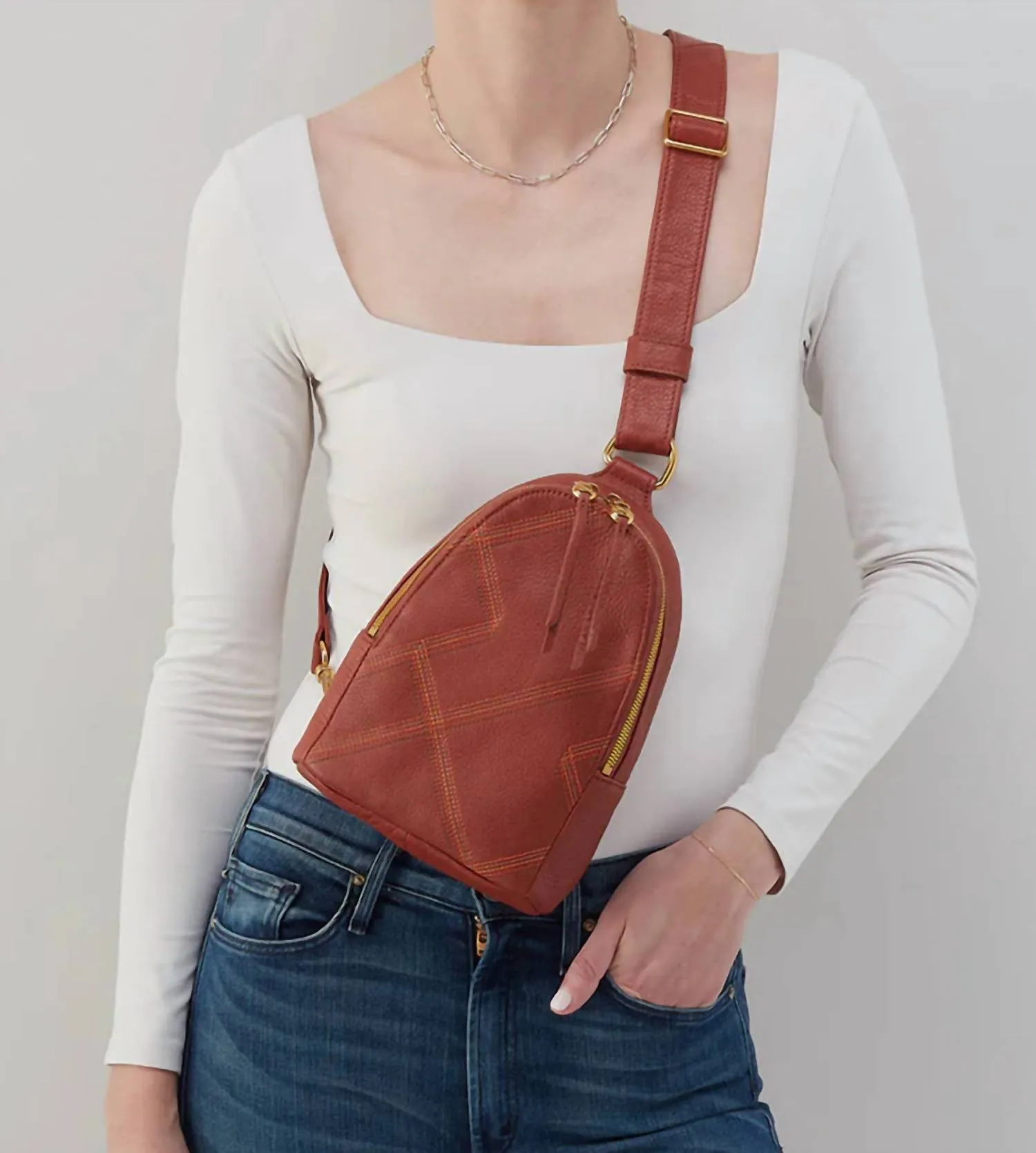 Fern Sling Bag In Rust