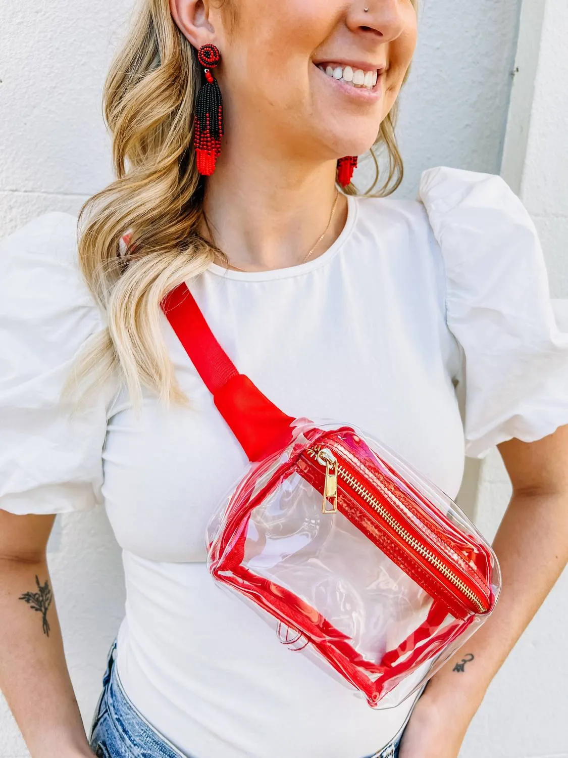 Ferris Clear Belt Bag In Red