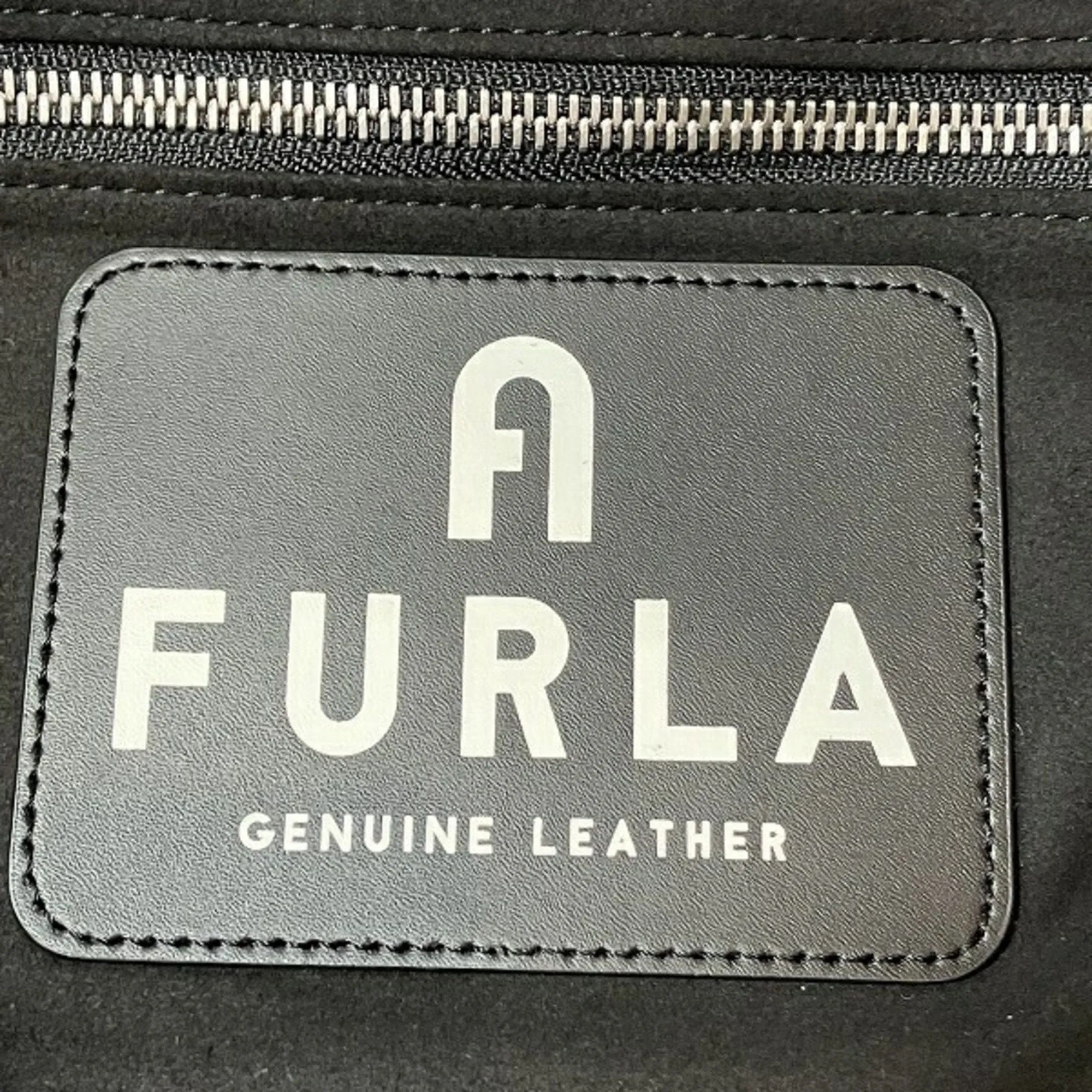 Furla Leather Tote Bag (Pre-Owned)