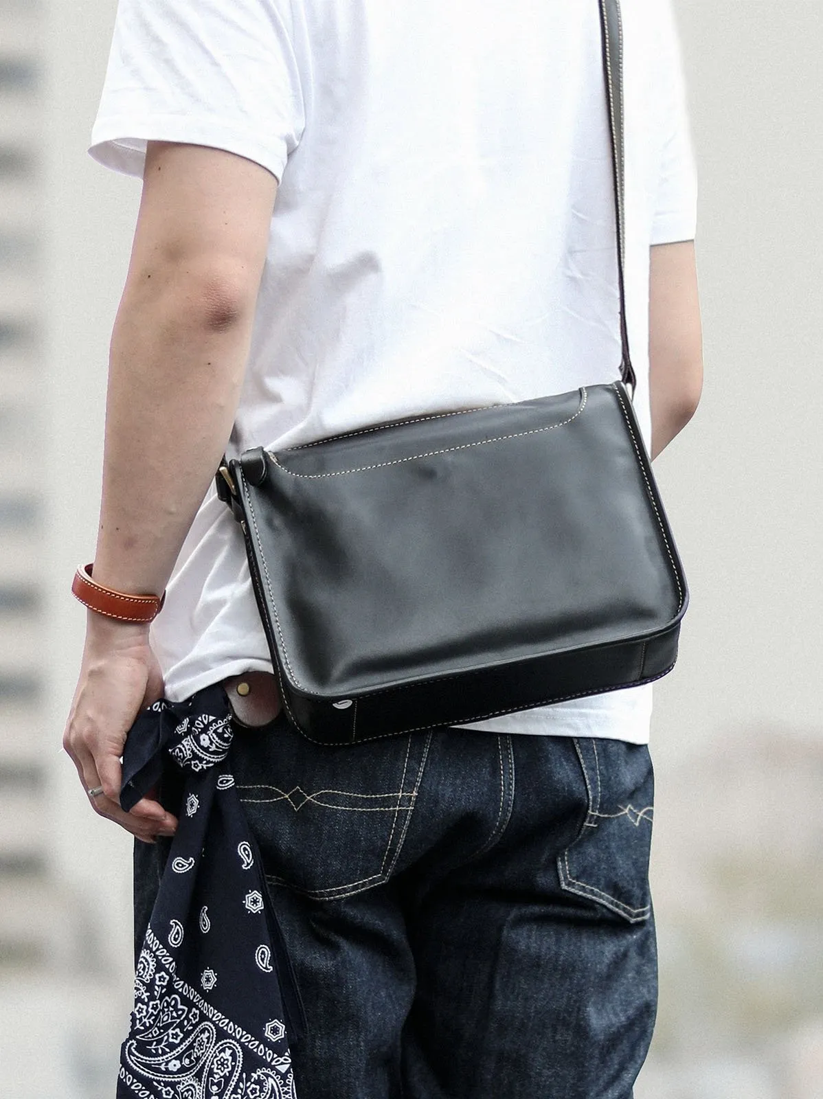 Handmade Dark Coffee Leather Mens 10 inches Courier Bag Brown Messenger Bags Dark Brown Postman Bags For Men