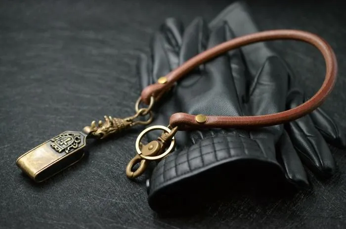 Handmade Leather Cool Punk Rock Cross Wallet Chain Biker Trucker Wallet Chain Trucker Wallet Chain for Men
