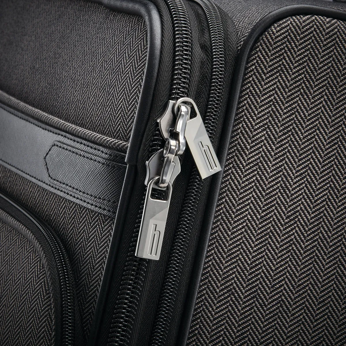 Hartmann Herringbone Deluxe Carry On Expandable Spinner