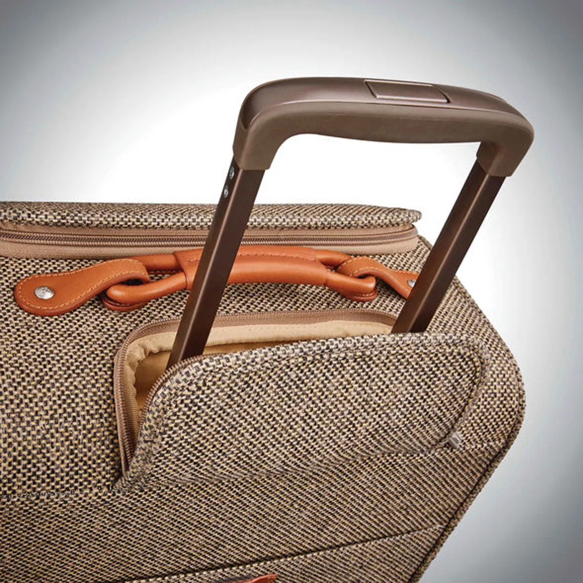 Hartmann Tweed Legend 17" Underseat Carry On Spinner