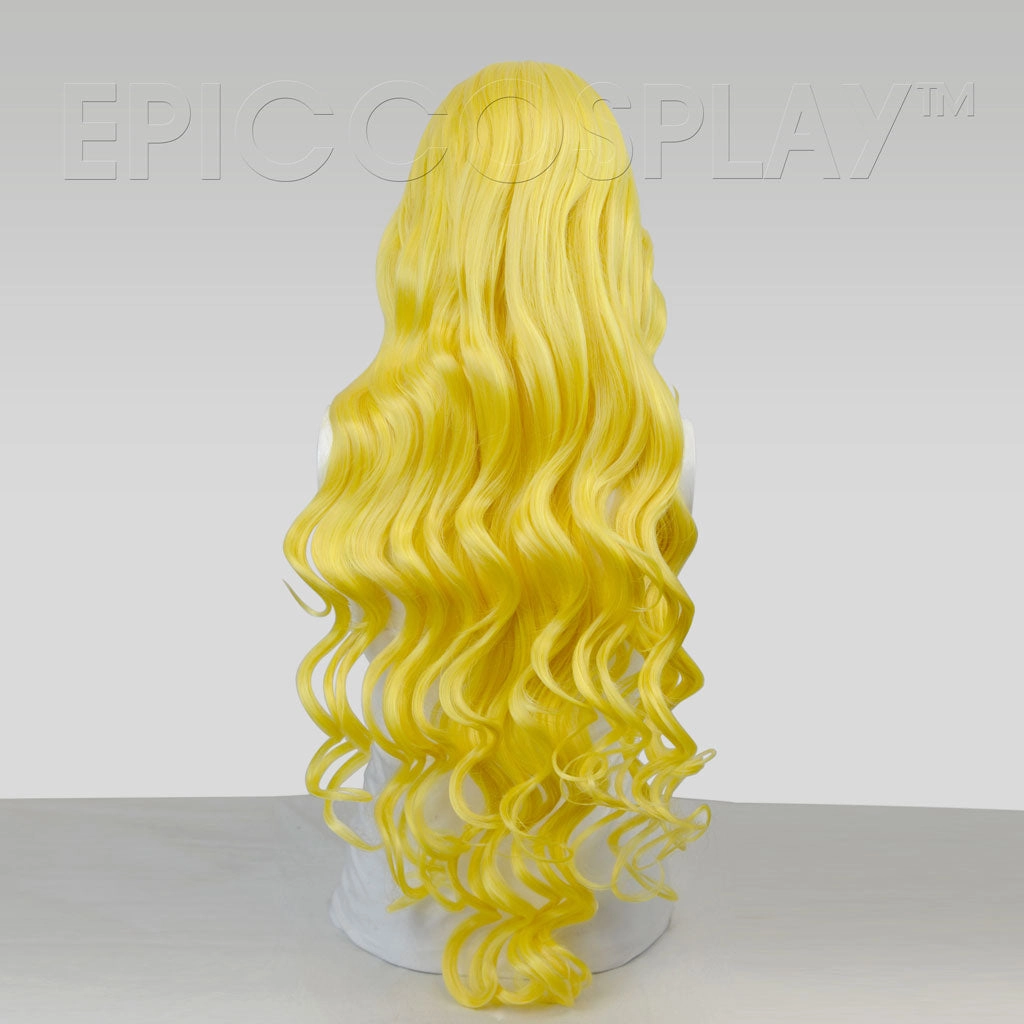 Hera - Rich Butterscotch Blonde Wig