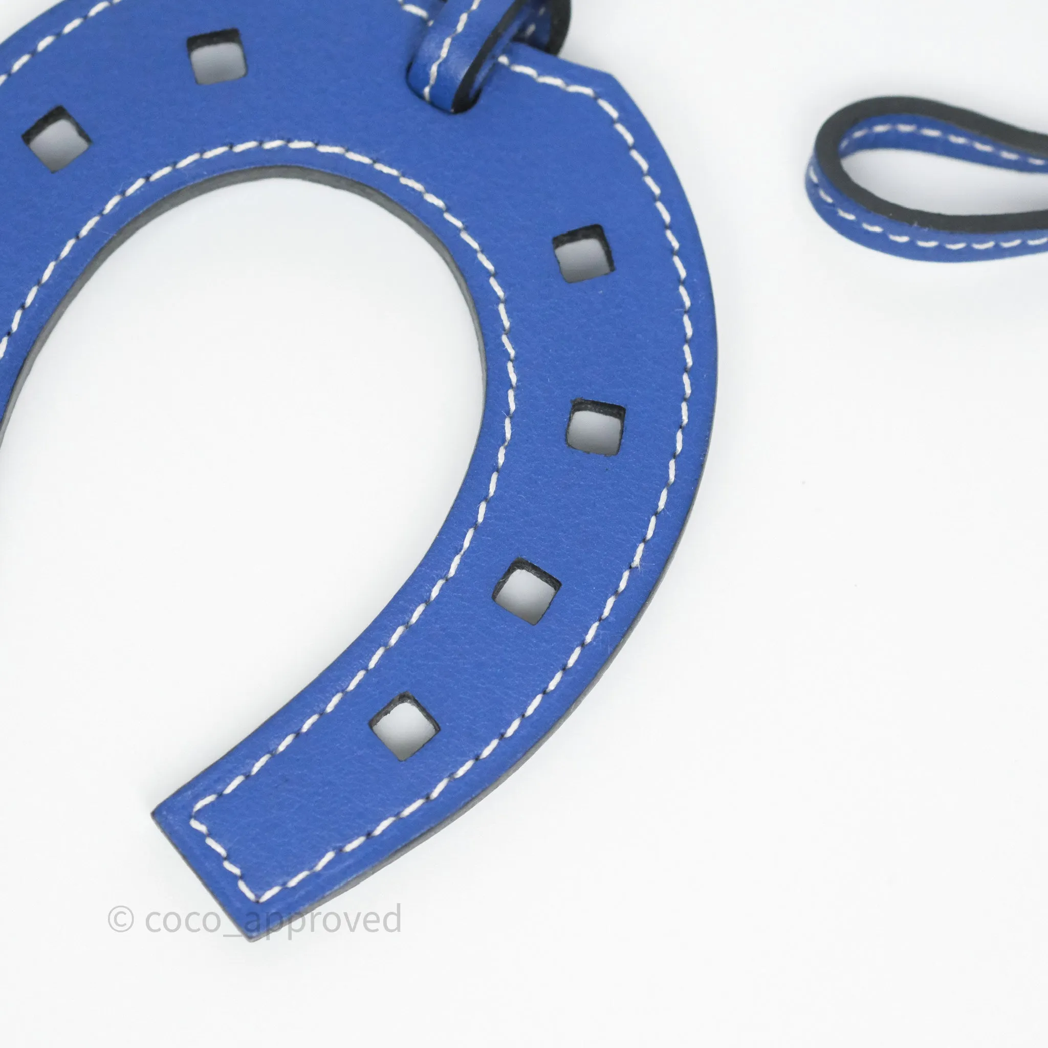 Herms Paddock Horseshoe Bag Charm 7T Bleu lectrique Swift