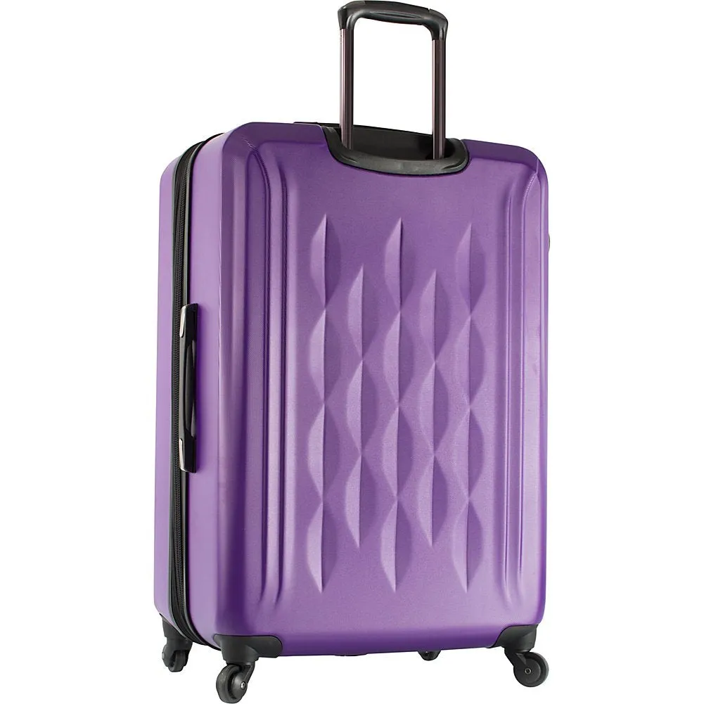 Heys America Scala 3 Piece Set (20"/24"/28") 4-Wheel Luggage Sets
