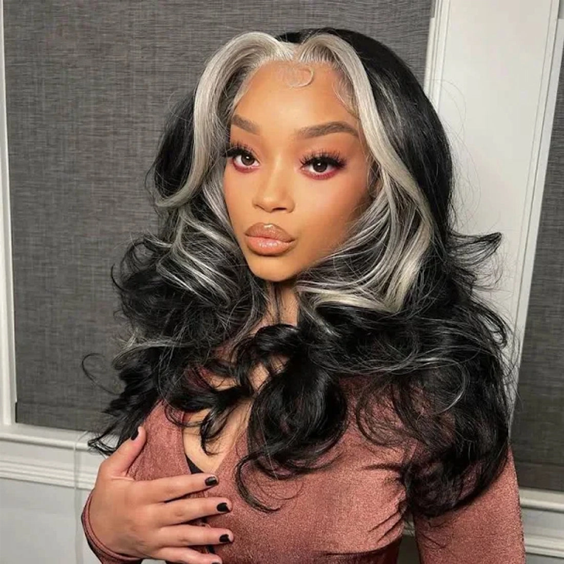 Highlight Skunk Stripe Wig 4x4/13x4 Lace Frontal Wig Body Wave Human Hair