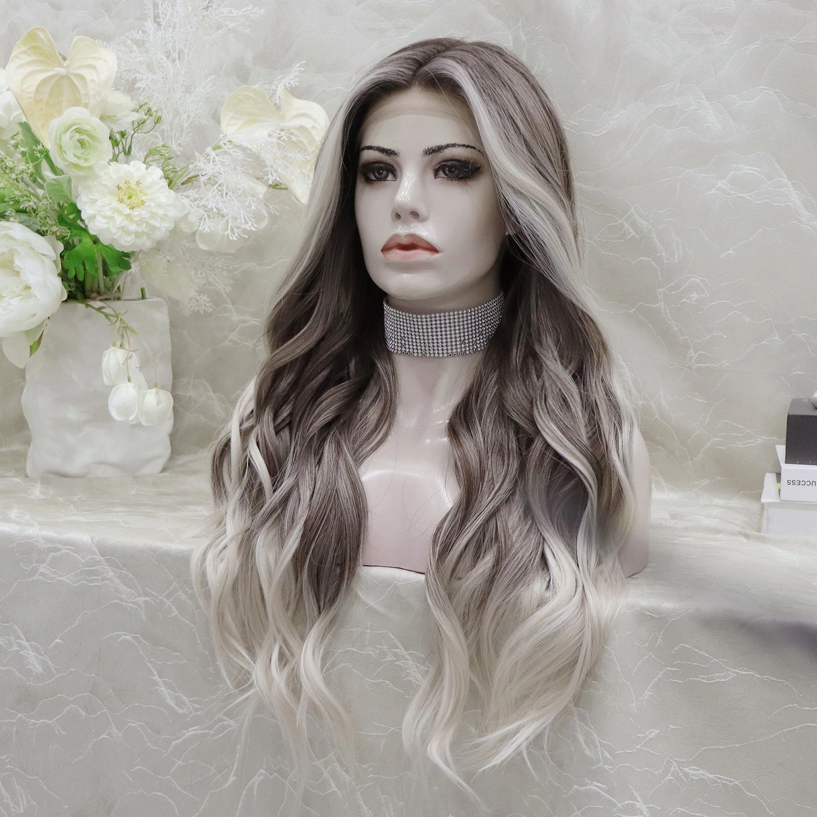 IMstyle HOLIDAY 26inches Ombre Grey blonde long Daily Lace Front wig Glueless