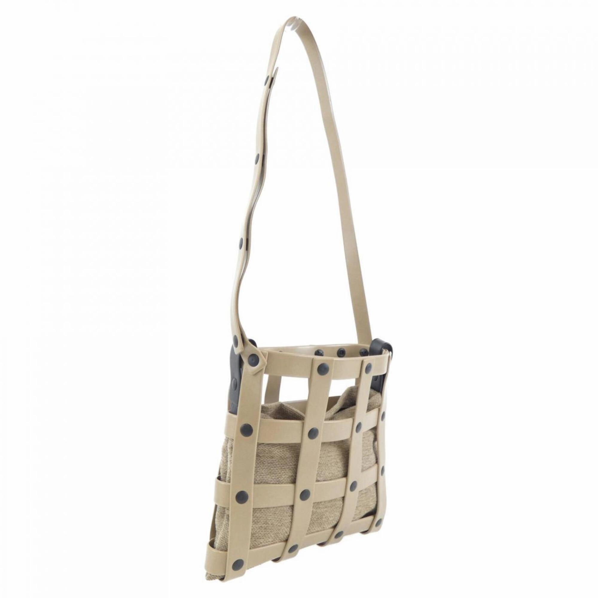 Issey Miyake Handbag (Pre-Owned)