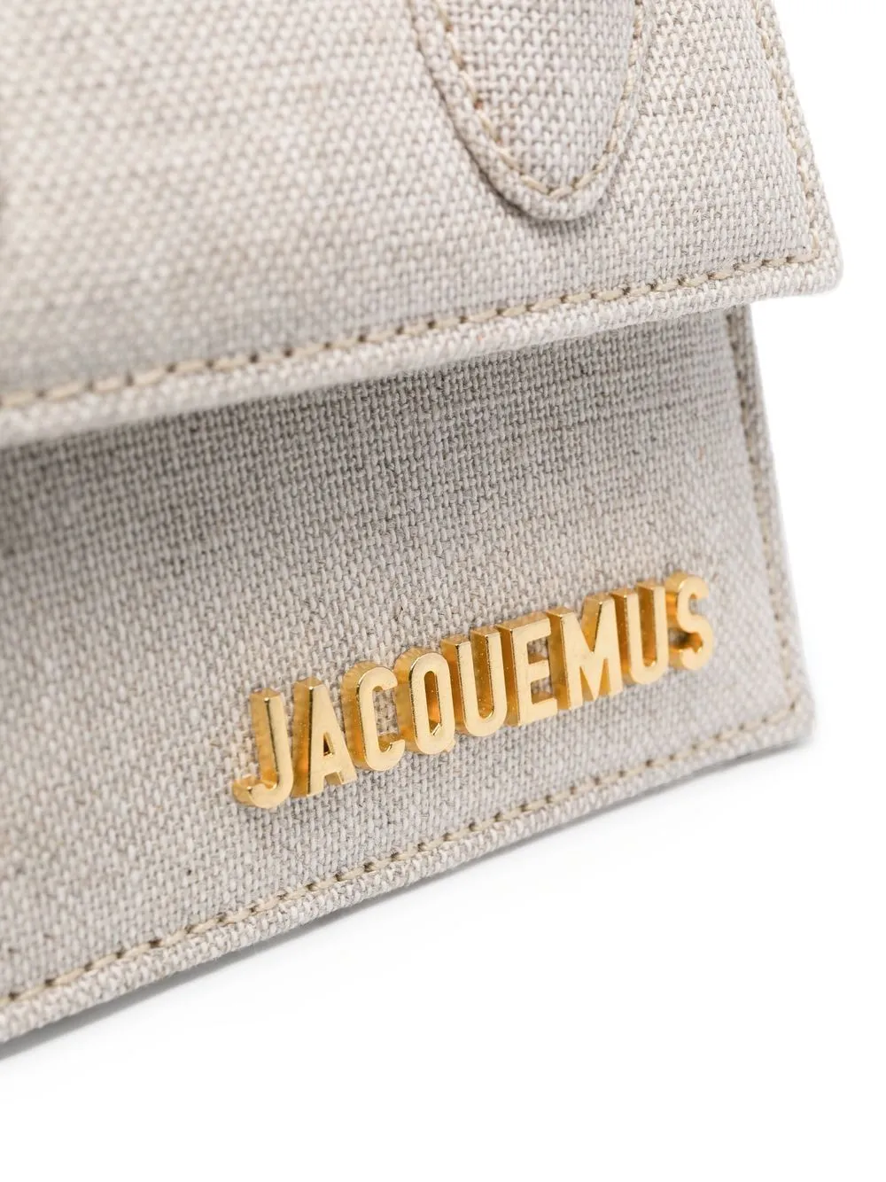 Jacquemus Women's Le Chiquito Moyen Tote Bag