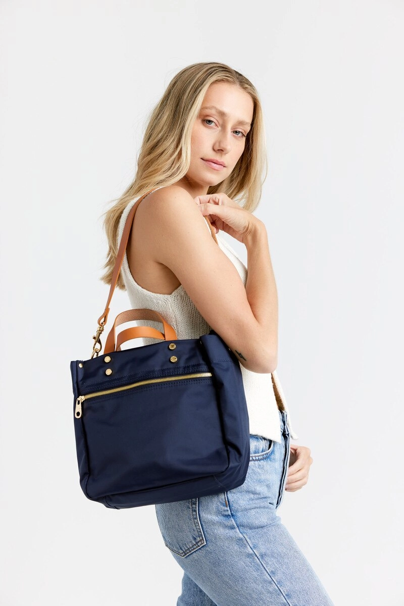 Joey Handbag Navy