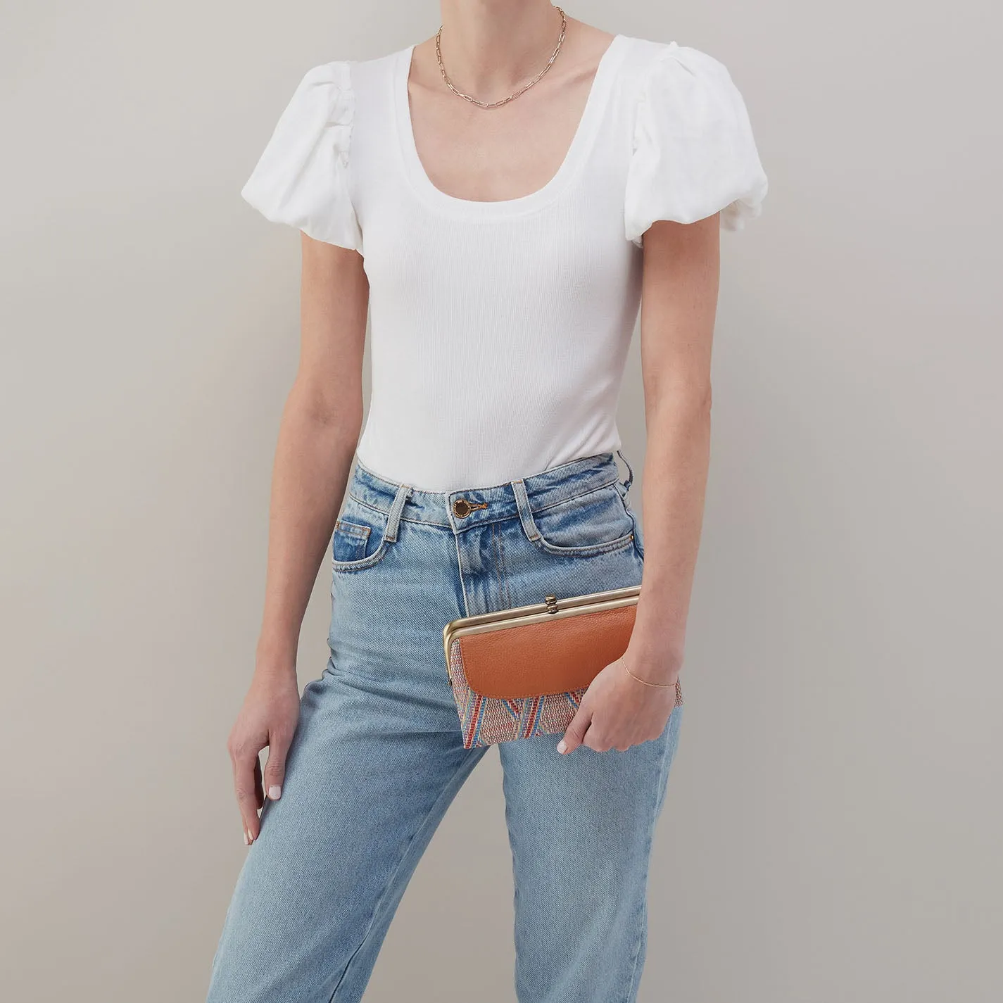 Lauren Clutch-Wallet In Multi Weave With Leather Trim - Sunset Raffia