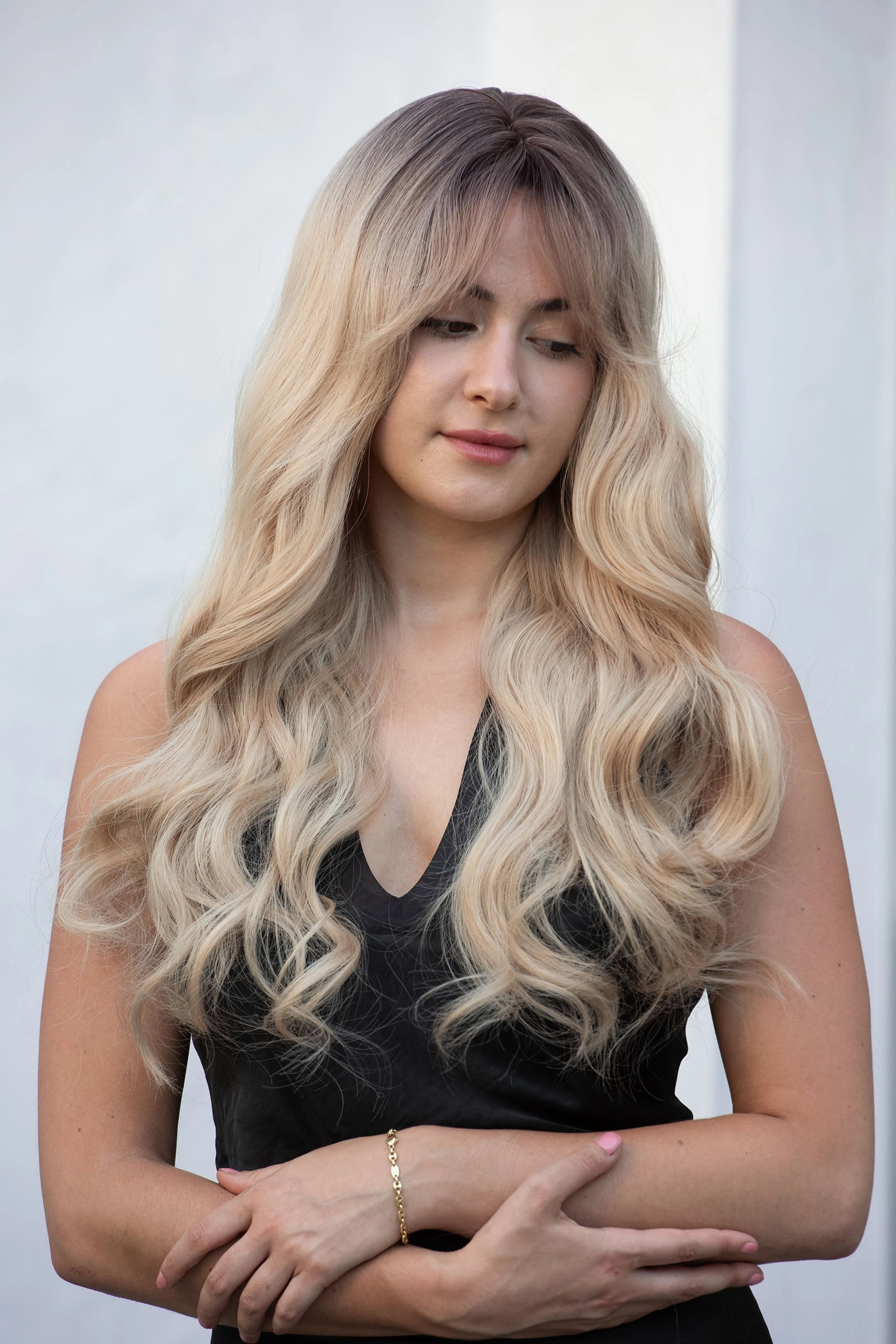 Light Blonde Ombre Wavy Synthetic Wig with Bangs Kenna