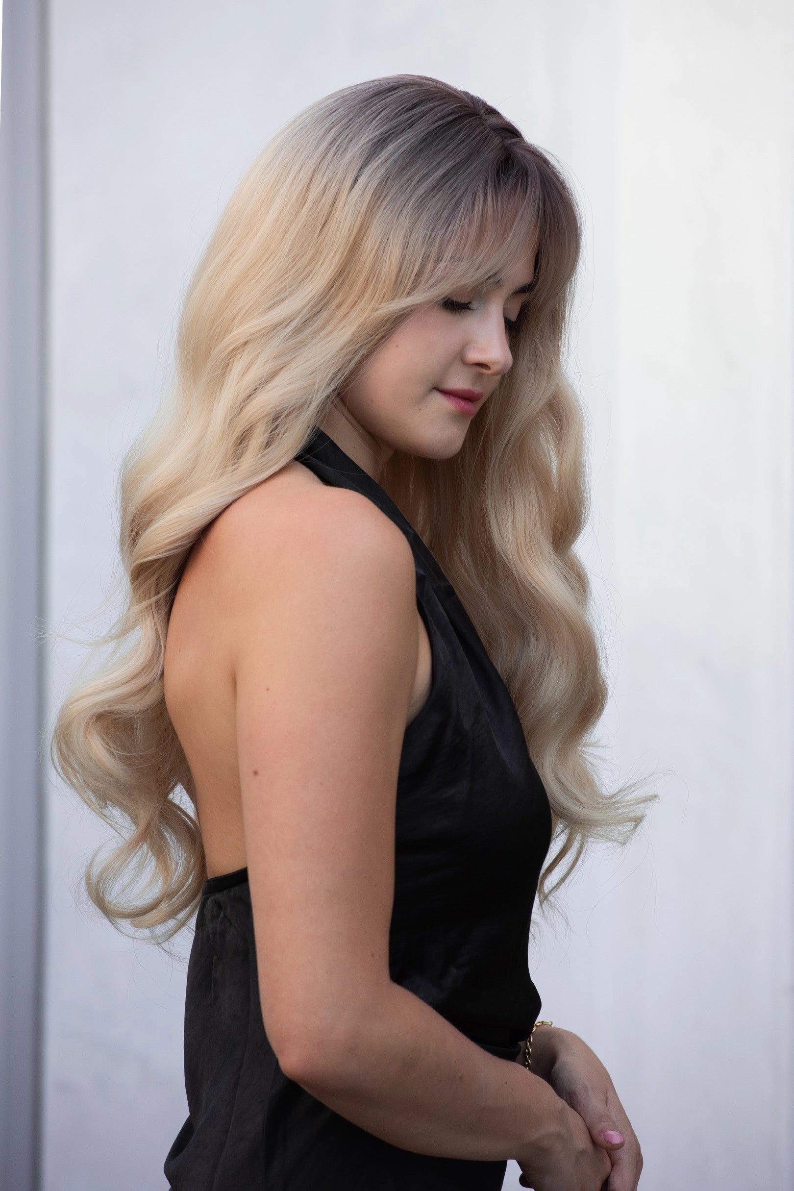 Light Blonde Ombre Wavy Synthetic Wig with Bangs Kenna