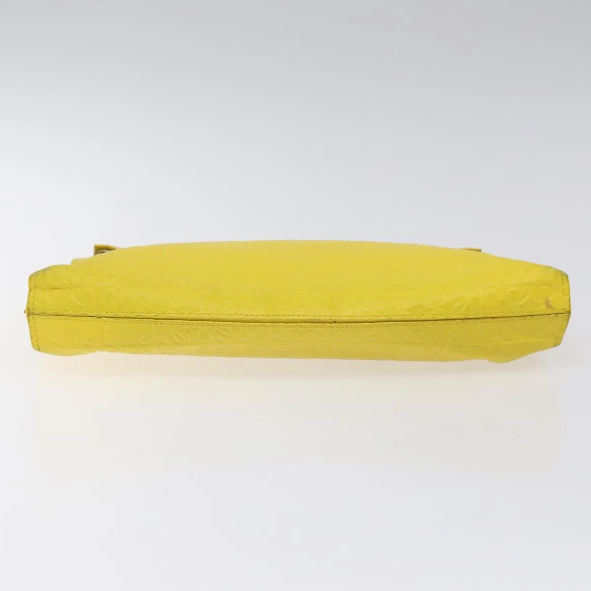 Loewe Leather Clutch Bag (Pre-Owned)