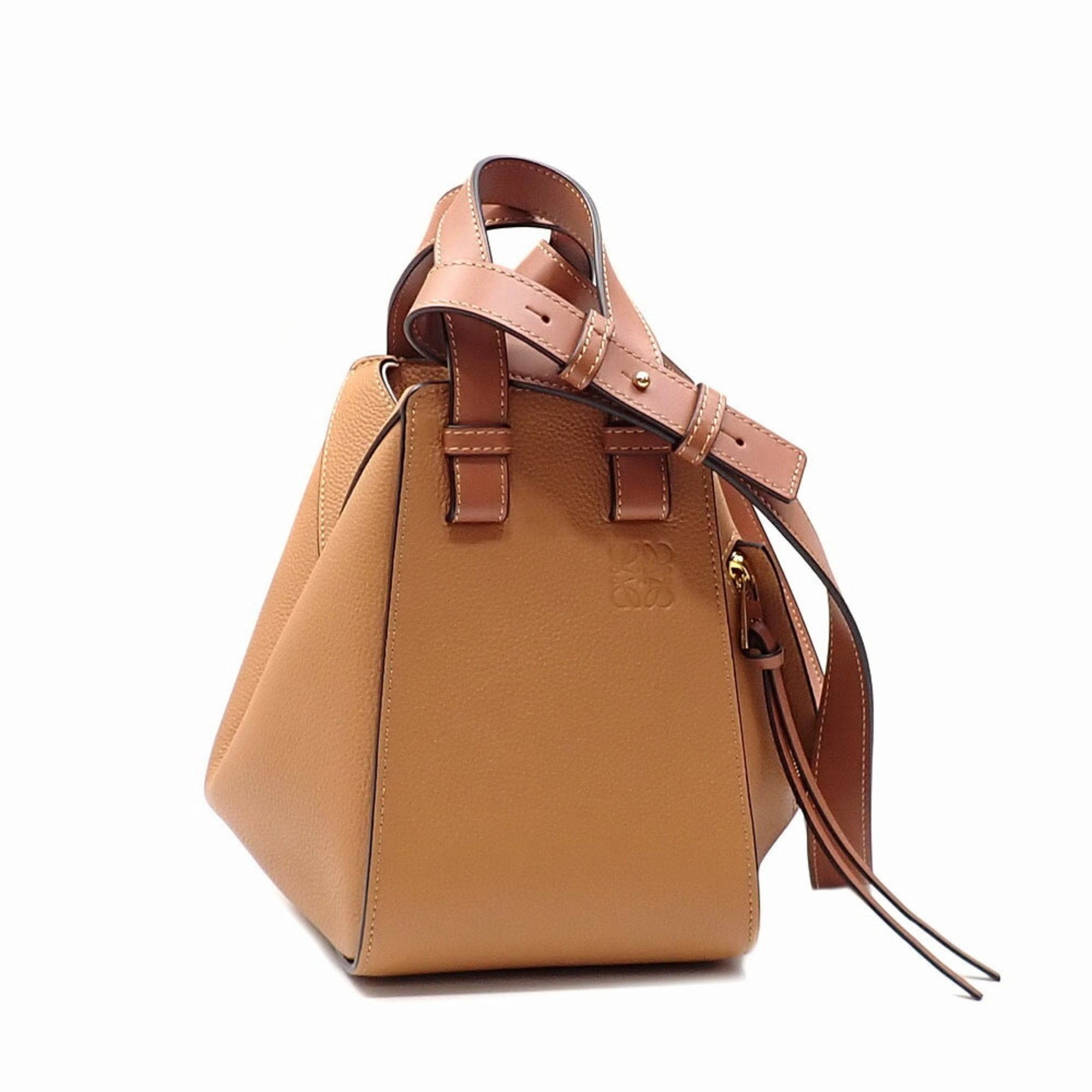 Loewe Leather Handbag (Pre-Owned)