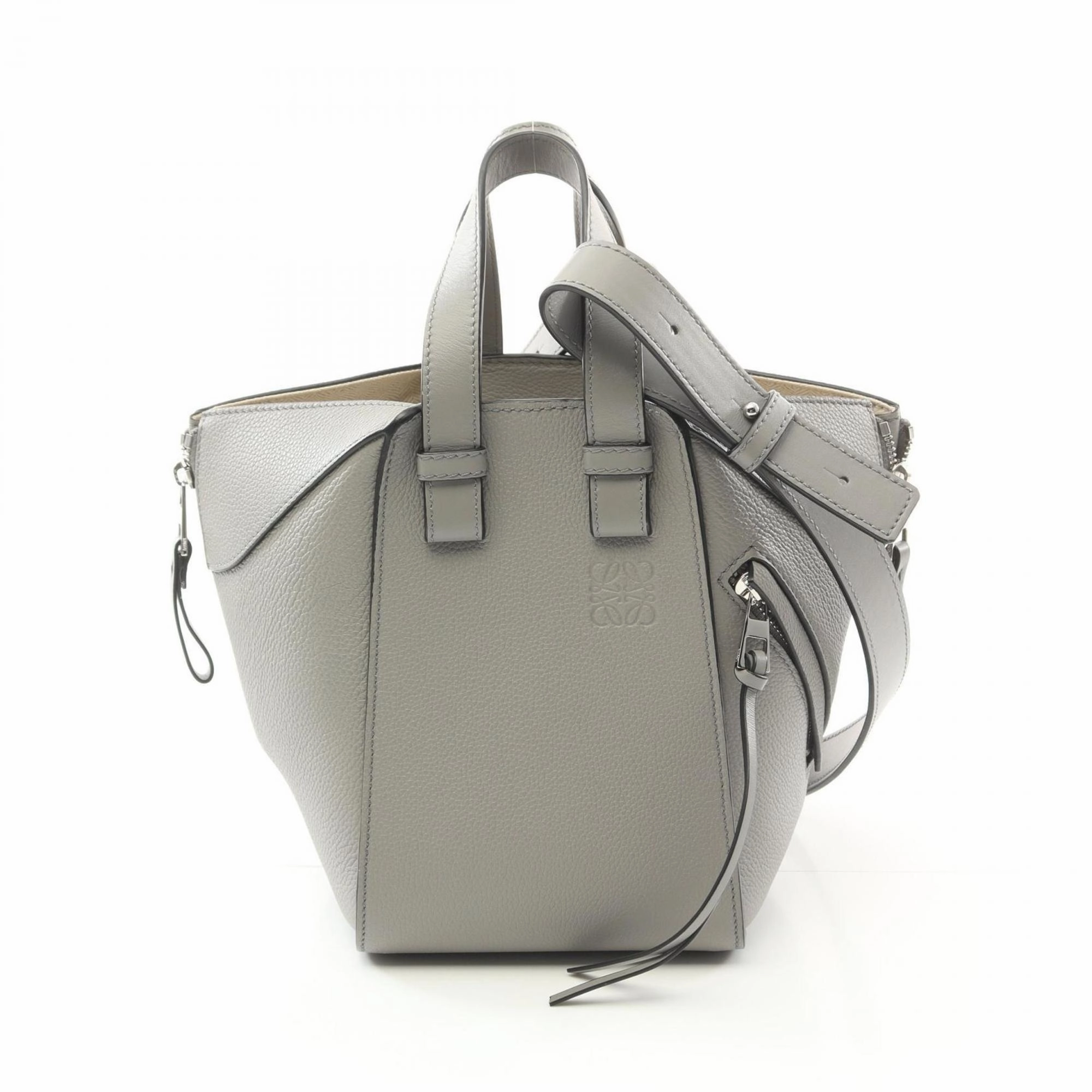 Loewe Leather Handbag (Pre-Owned)