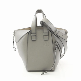 Loewe Leather Handbag (Pre-Owned)
