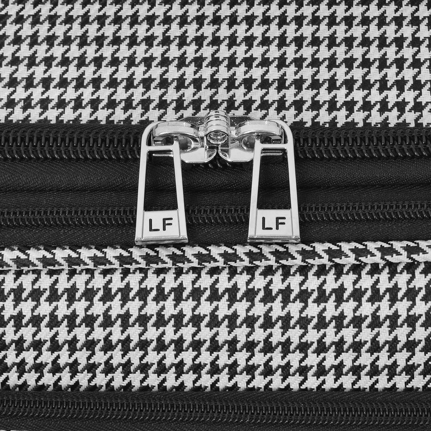 London Fog Cambridge II 4 Piece Set (Satchel, 20", 25", 29") 4-Wheel Luggage Sets