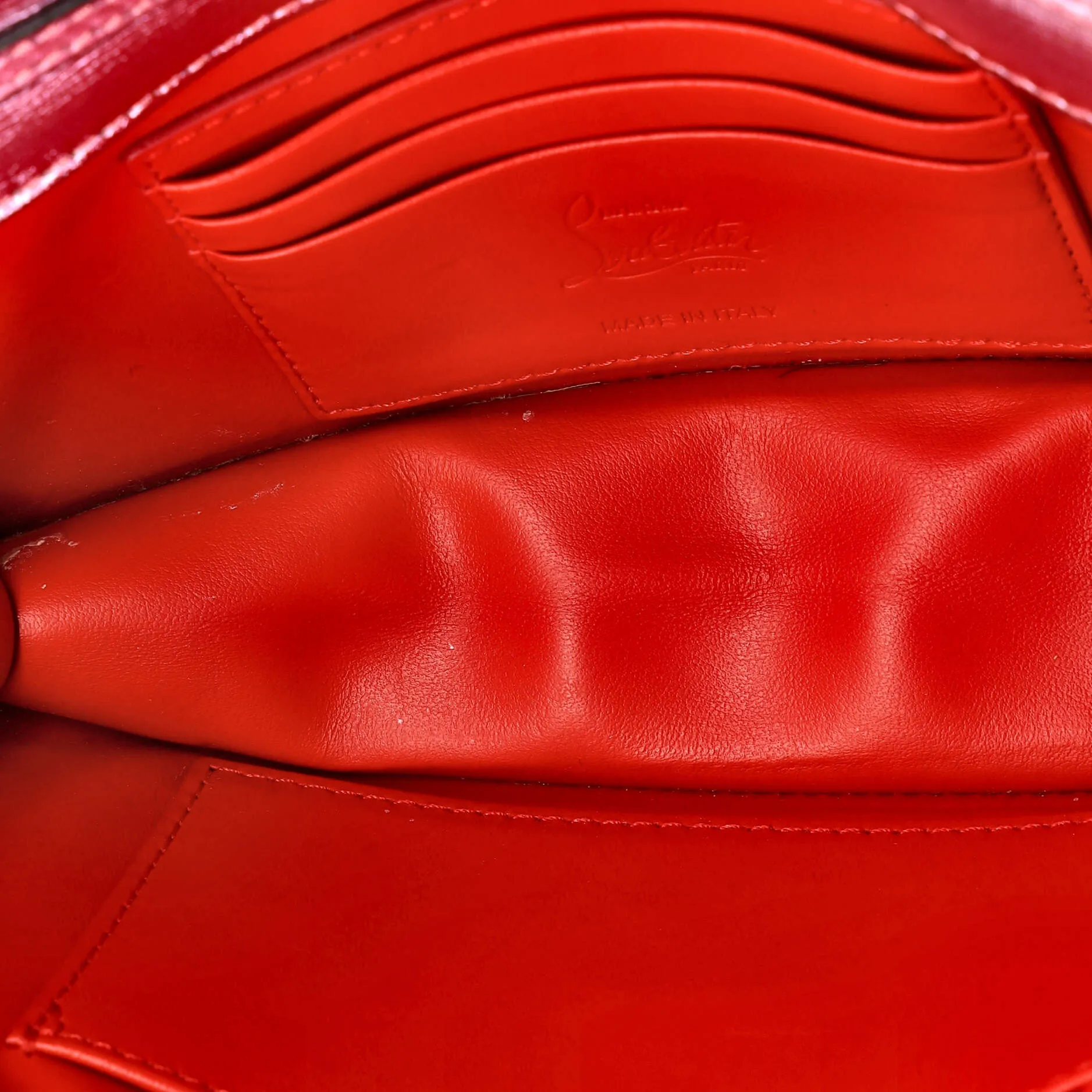 Loubi54 Chain Clutch Metallic Leather