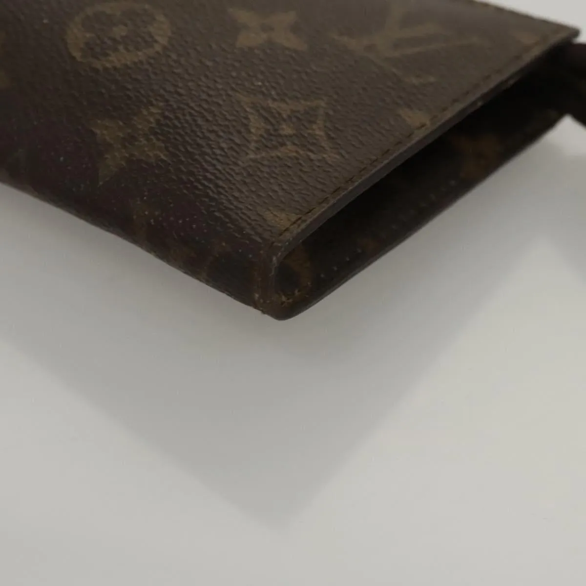 Louis Vuitton Bucket Canvas Clutch Bag (Pre-Owned)