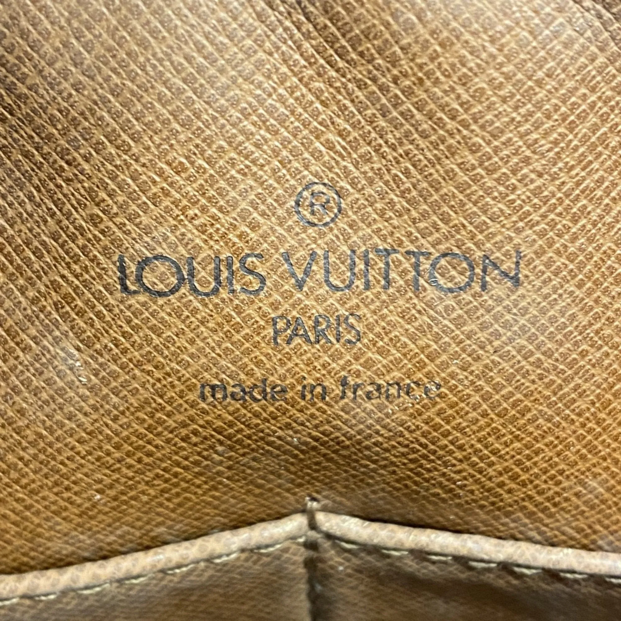 Louis Vuitton Clutch Bag (Pre-Owned)