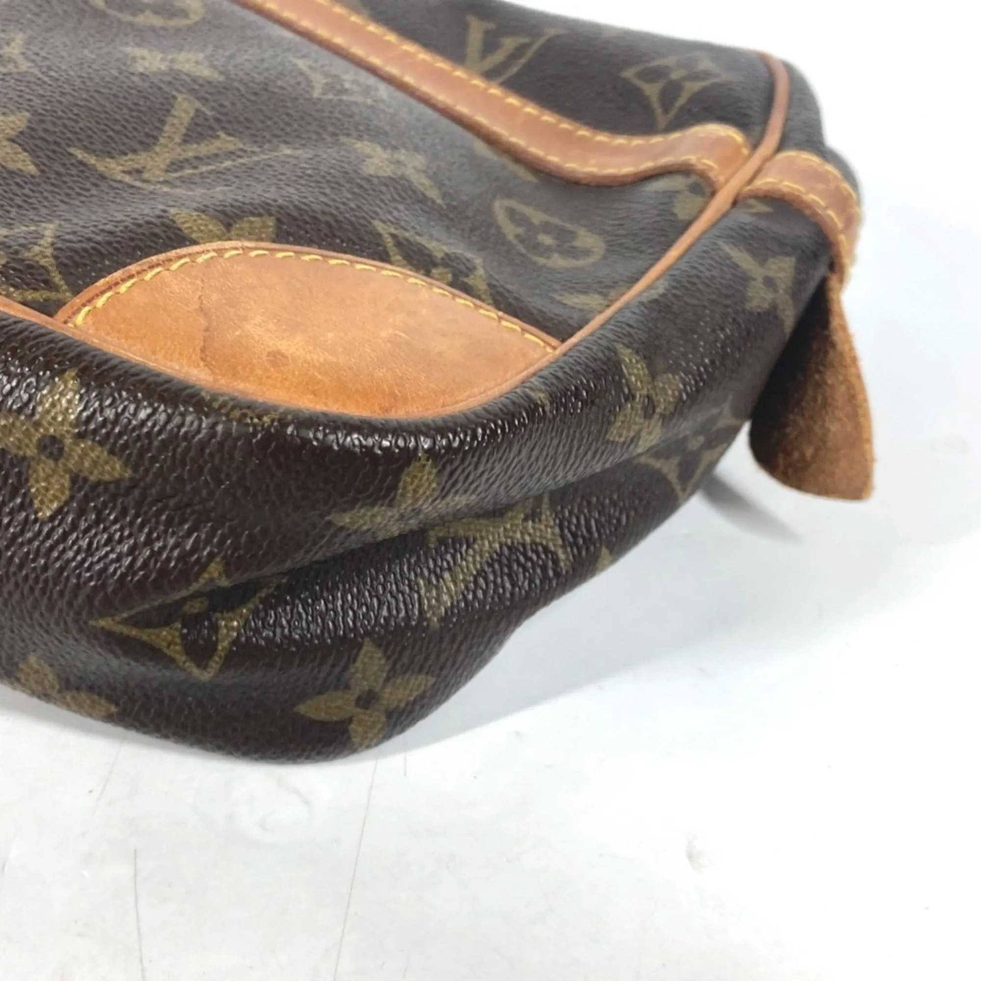 Louis Vuitton Monogram Monogram Clutch Bag Pouch (Pre-Owned)