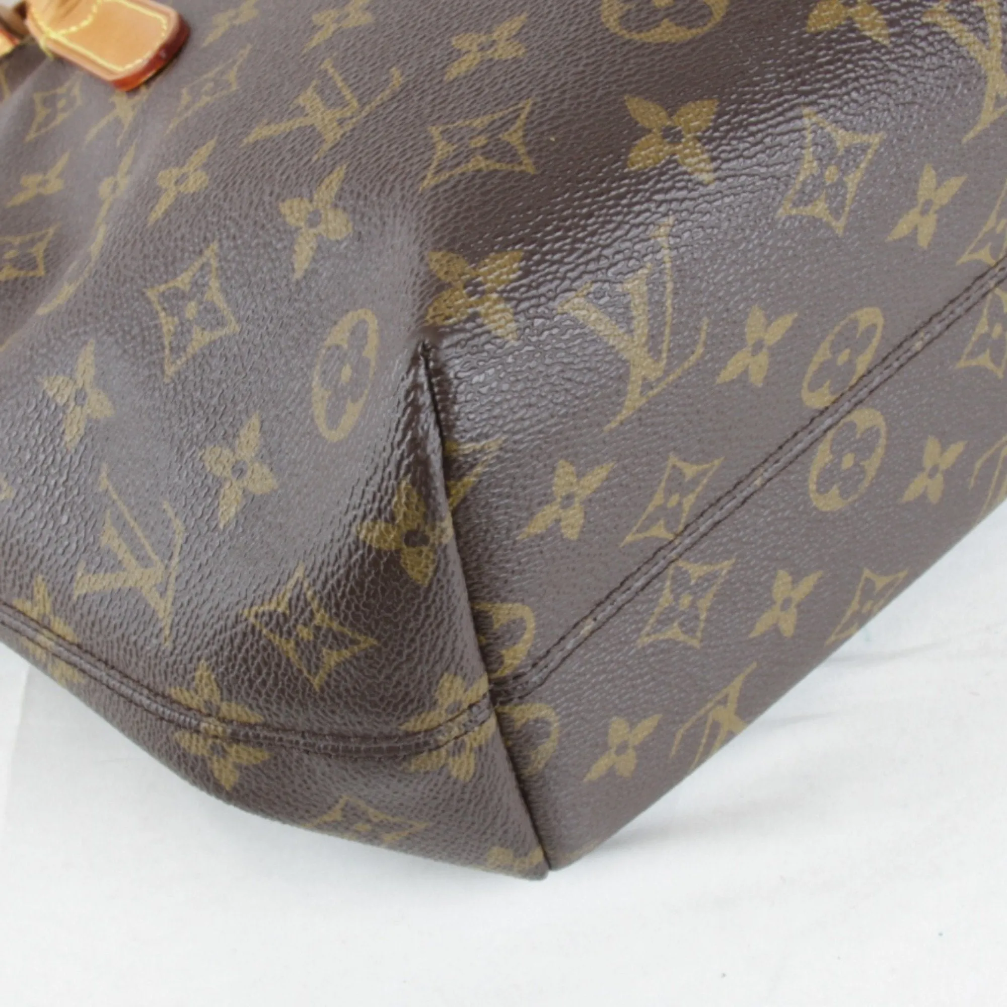 Louis Vuitton Monogram Tote Bag (Pre-Owned)
