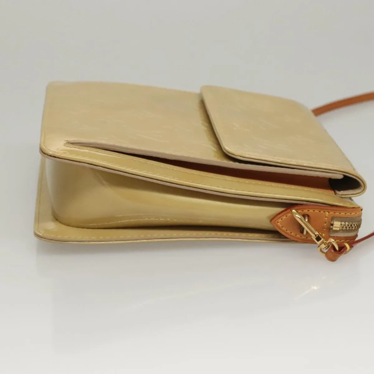 Louis Vuitton Mott Patent Leather Clutch Bag (Pre-Owned)
