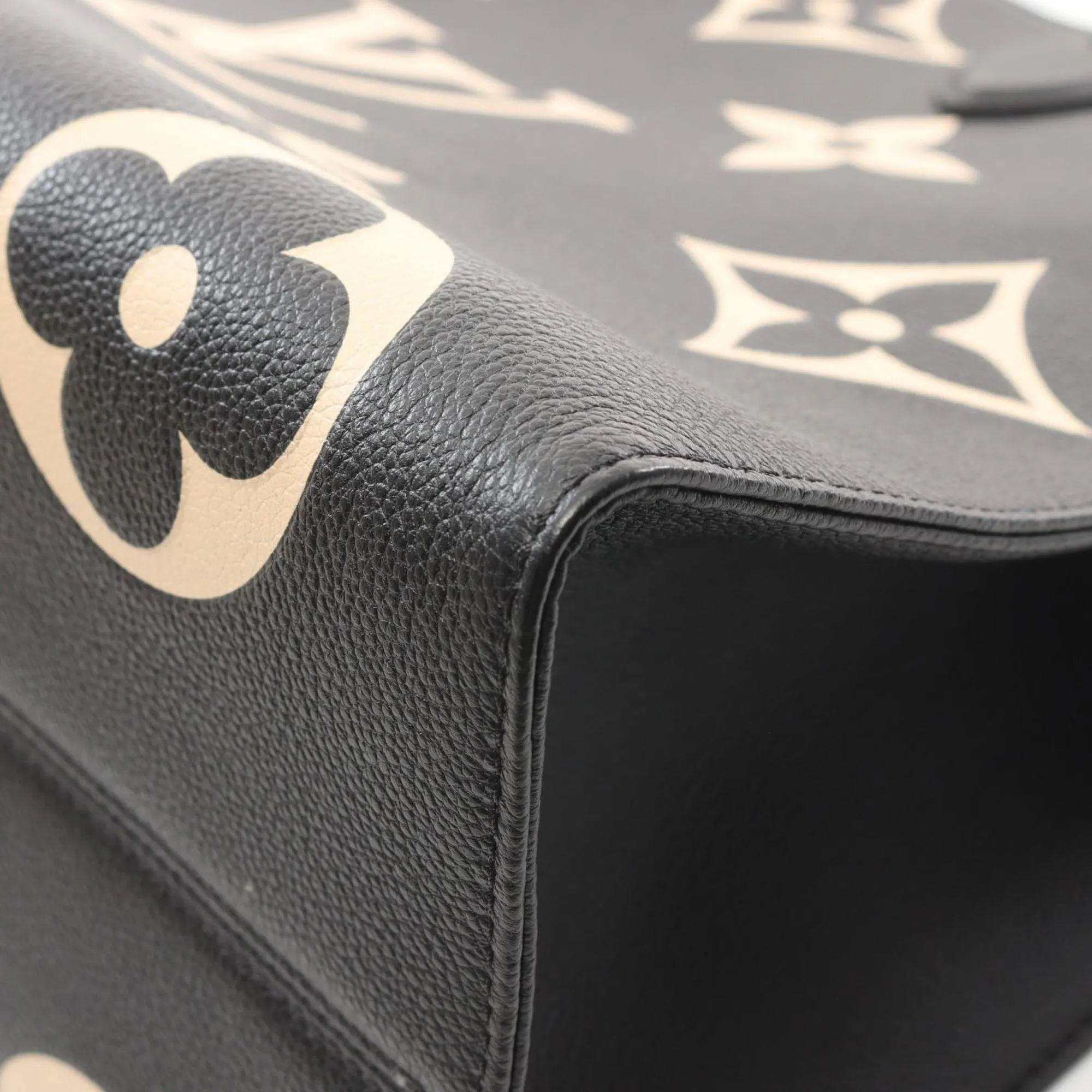 Louis Vuitton  Noir Monogram Empreinte Tote Bag (Pre-Owned)