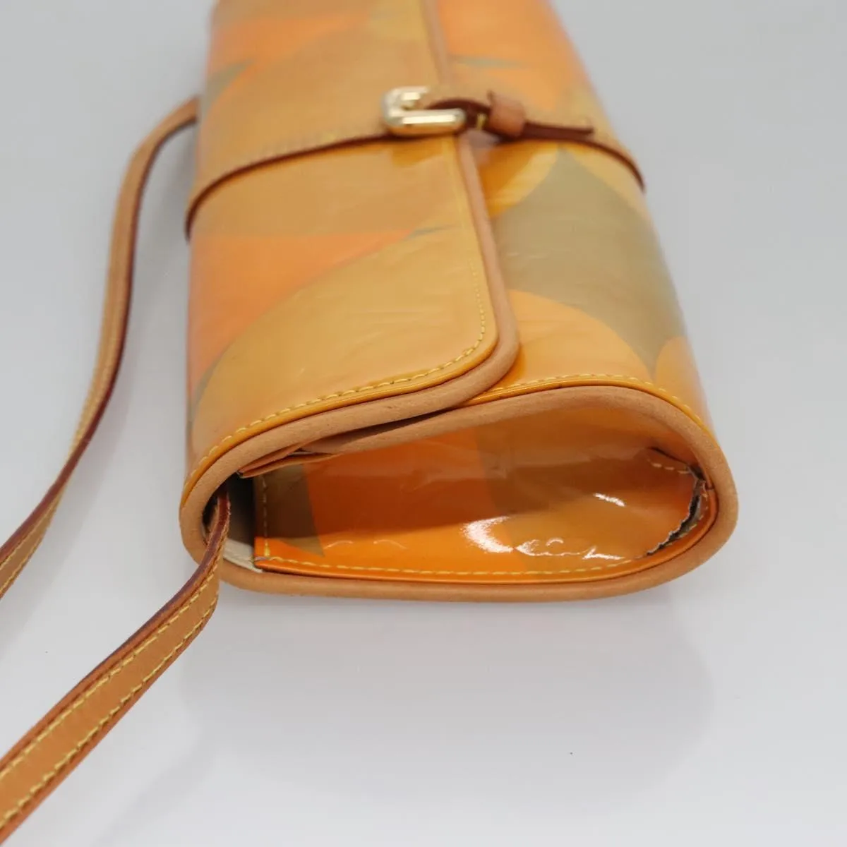 Louis Vuitton Patent Leather Clutch Bag (Pre-Owned)