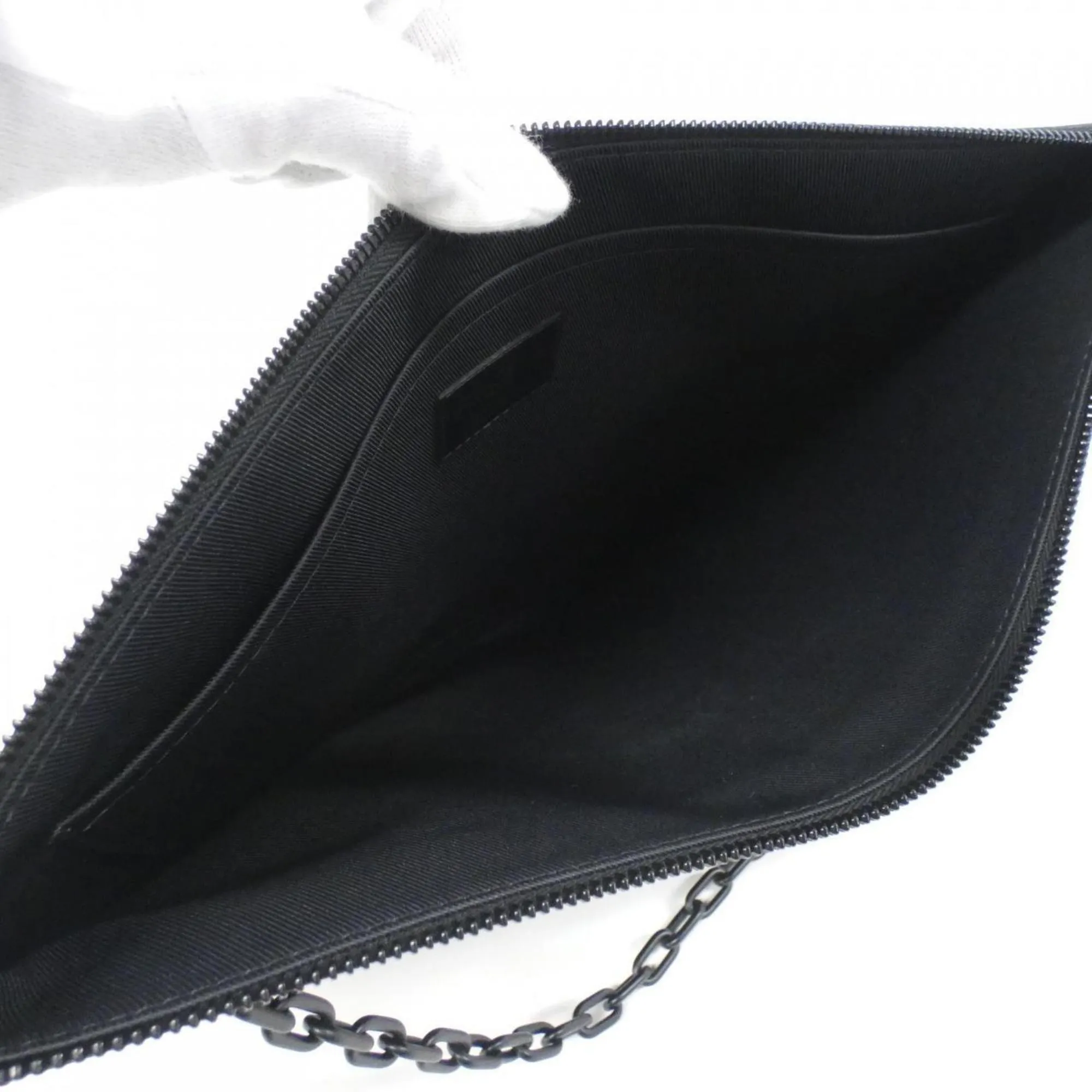 Louis Vuitton Pochette A4 Leather Clutch Bag (Pre-Owned)